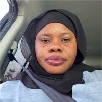 2100+ perfiles de «Tankó»