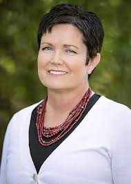 Creative Authors' Workbook-Journal: A step-by-step guide for your writing  experience!: Nettleton, Phyllis, Claypool, JoEllen, Green, Carol, Eismann,  Sheila: 9780999052303: Amazon.com: Books