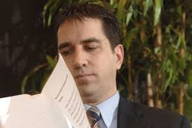 Norbourg: des huissiers saisissent 115 000 $ en argent