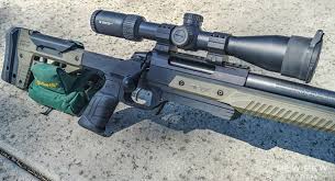 This model comes with magnification settings between 6 and 24x and 50 mm objective lens. The Best Rifle Scopes For 1000 Yards In 2021