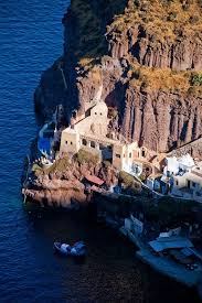 Santorini Harbor Places To Go Santorini Greece Places To Travel