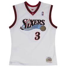 Un logo historique pour les playoffs. Allen Iverson 3 Philadelphia 76ers White Vintage Throwback Swingman J Cap Swag