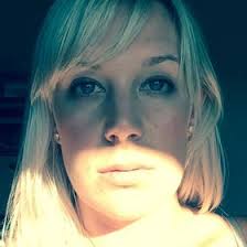 Naomi Rowley's Instagram, Twitter & Facebook