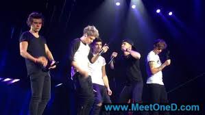 One Direction Live While We Re Young Mp3 Download One Direction Pictures One Direction Images One Direction Live