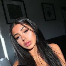 Samantha Juarez's Instagram, Twitter & Facebook