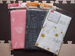 使い捨てでアレンジ自在 ダイソー の テーブルクロス で食卓を簡単イメチェン レタスクラブ テーブルクロス ハロウィン テーブルコーディネート テーブルクロス 透明