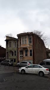 Safa Meral On Twitter Yalnizligina Terkedilmis Bir Ev Kolu Kanadi Kirilmis Gibi Suleymaniye