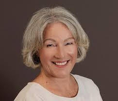 Where to leave a hire car when driving from Rome to Cinque Terre?