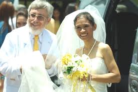 If you're planning a wedding and wondering how to decorate or display your pictures, i've got you covered. Wedding Blog Yourlifeisatrip Com