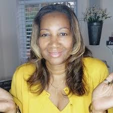 Lisa Appling's Instagram, Twitter & Facebook