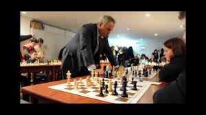 Saitek kasparov electric talking chess computer voice coach for parts not workin. Garry Kasparov Simultaneous Chess Game Youtube