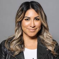 Sandra Piedra (@powergurl)