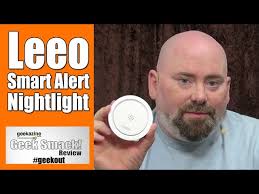 Leeo Smart Alert Nightlight, Alarm Monitor Video Review