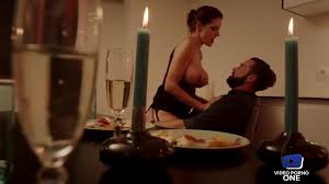 Je rêvais de baiser la copine de ma femme - XNXX.COM