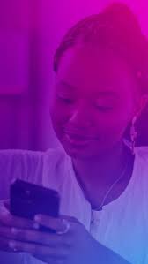 Aziza Sidi Bouna, a renewable energy engineer from Mauritania, is turning  animal waste into clean energy! ⚡Her startup, SBGAZ, is revolutionizing the  use of agricultural by-products, providing a sustainable alternative to  fossil