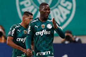 Patrick de paula carreiro (born 8 september 1999), commonly known as patrick de paula or simply patrick, is a brazilian footballer who plays for palmeiras as a midfielder. Patrick De Paula E Representante Do Palmeiras Em Time Da Semana Da Libertadores Wscom