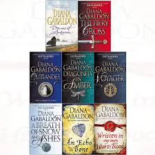 Diana Gabaldon Collection Outlander Series Books 1 To 8 Dragonfly In Amber Voyager 8 Books Set Diana Gabaldon 9789123678686 Amazon Com Books