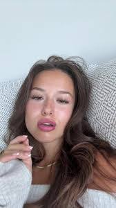 Josie Conley's Instagram, Twitter & Facebook