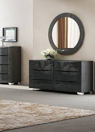Maybe you would like to learn more about one of these? Buy Global United Nola King Platform Bedroom Set 5 Pcs In Gray Lacquer Online