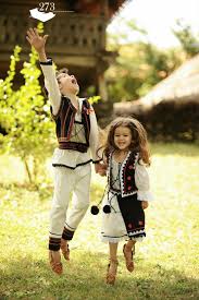 See more ideas about romani diplome pentru românaşi şi româncuţe. Vad C Aveti Mandre Costume Si Cred DescoperÄƒ Romania Facebook