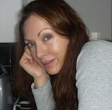 Faye Castle's Instagram, Twitter & Facebook