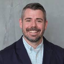 Reflections from EO Summit 2025 As the organizer of EO Summit, I didn't get  to experience it like a regular attendee, but here are my 5 main takeaways  from the conference: 1️⃣