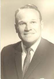 Delia Dean's Instagram, Twitter & Facebook