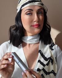 Brows! Brows! La Bella Donna's brow kit is awesome!❣️