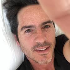 .derbez, el actor mauricio ochmann parece haber encontrado el amor nuevamente y no temió a través de su cuenta de instagram, el mexicano presumió la compañía de una joven mujer, con quien. Mauricio Ochmann Joven Asegura Que Paso Algo Mas Entre Ellos Show News