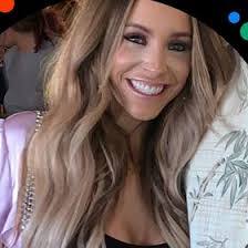 Cierra Maxwell's Instagram, Twitter & Facebook