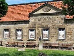 Das objekt ist erfasst in der denkmalliste von halberstadt unter der erf Museum Heineanum In Halberstadt Mamilade Ausflugsziele