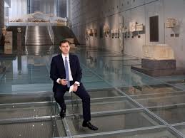 De plus, les voyageurs devront aussi fournir obligatoirement un formulaire de localisation plf (passengerlocator form) en ligne rempli au moins la veille avant leur arrivée en grèce. Harry Theoharis Ministre Grec Du Tourisme La Grece Va Abandonner Progressivement Les Restrictions