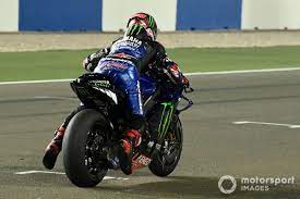 Depuis cette annonce faite par yamaha de reconduire le contrat de maverick viñales (monster energy yamaha motogp) pour deux saisons supplémentaires, le mercato est officiellement lancé et la marque aux diapasons a décidé sur sa lancée, de placer un. 2021 Yamaha Motogp Bike Prepared To Race Vinales Filmy Tantrik