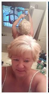 Short hairstyles for 65+ women