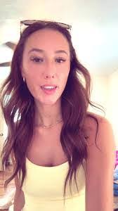 Kerry Bradshaw's Instagram, Twitter & Facebook