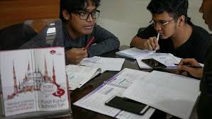 Metode ini merupakan kerjasama dinas pendidikan kabupaten ogan komering ulu dengan radio sukses yang merupakan radio pemerintah daerah. Survei Pendidikan Tinggi Turki Memadai Hadapi Kuliah Online
