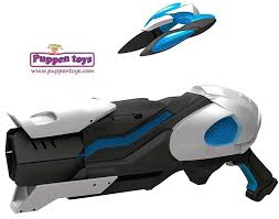 Play as max steel and his allies to protect the universe from the evil minions, ultralinks, elementors and all who want to destroy it! 3 In 1 Max Steel Turbo Blaster Weapon Imc Juguetes Puppen Toys