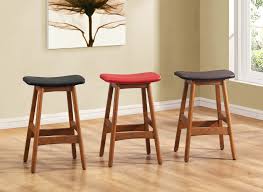 Jul 01, 2011 · our custom retro diner tables all come with a 1.25 or 2.25 grooved shiny aluminum edge and can be customized with dozens of laminates to match your kitchen, diner or restaurant. High Kitchen Table With Stools Ideas On Foter