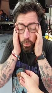 Un nuevo en vivo super cargado de sorpresas!!!! Recuerda que estamos Detrás  de Cámaras desde las 10:40 am todos los días. , Acompáñanos a vivir la tele  de otra manera.