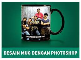 Dengan ukurannya yang besar, cocok untuk menampung jus yang banyak karena ada esnya. Desain Mug Dengan Photoshop Nawawi216