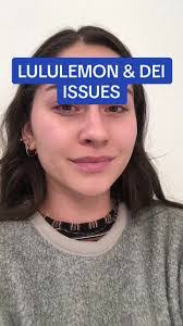 Sienna Butler's Instagram, Twitter & Facebook