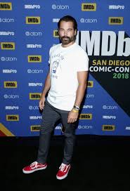 Linzey rozon lives a relatively. What Happened To Tim Rozon Aka Mutt On Schitt S Creek
