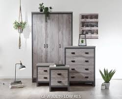 This modern set is affordable and built well to ensure longevity and value for money. Boston 4 Piece Bedroom Set In Grey 399 Beds Direct Warehouse Gainsborough Lincolnshire