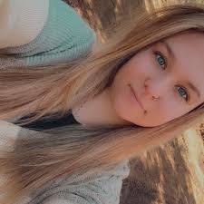 Christopher Maslowski's Instagram, Twitter & Facebook