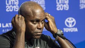 Légende de l'athlétisme, carl lewis a publiquement pris position pour que les jeux olympiques de tokyo soient reportés à 2022. Coronavirus Carl Lewis Pour Un Report A 2022 Des Jo De Tokyo Eurosport