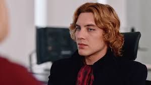 on X: "i think we can all agree that cody fern in american horror story  https://t.co/ckzK2EvjMH"