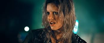 Samara weaving on the left fashionmy style. Guns Akimbo Actionfreunde Actionfreunde