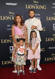 Stephen curry was born on march 14, 1988 in akron, ohio, usa as wardell stephen curry ii. Stephen Curry Und Ayesha Curry Redaktionelles Bild Bild Von Hollywood Sport 74358810