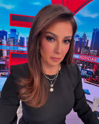 As they say… it takes a village! So much love for you all!  @anthonyleeartist @tarataylorbeauty @sanchezfred1928 ❤️❤️❤️