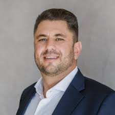 Gabriel Kiefer, Partner